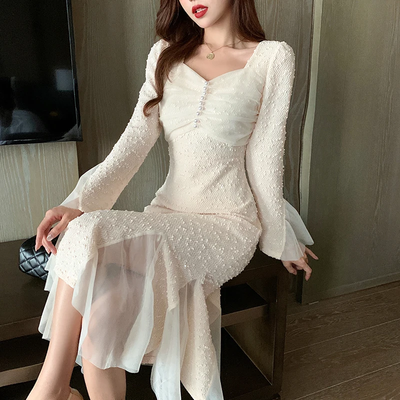 Autumn Fashion Temperament Bottoming with French Long-sleeved Temperament Sexy Slim Slimming Fishtail Dress Women's Clothing 
Autumn Fashion Temperament Bottoming with French Long-sleeved Temperament Sexy Slim Slimming Fishtail Dress Women's Clothing