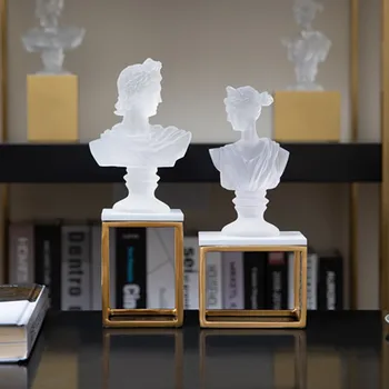 European Creative Athene Figure Art Sculpture Apollo Venus Statue Bookends Resin Crafts Simple Home Decoration R4235
European Creative Athene Figure Art Sculpture Apollo Venus Statue Bookends Resin Crafts Simple Home Decoration R4235