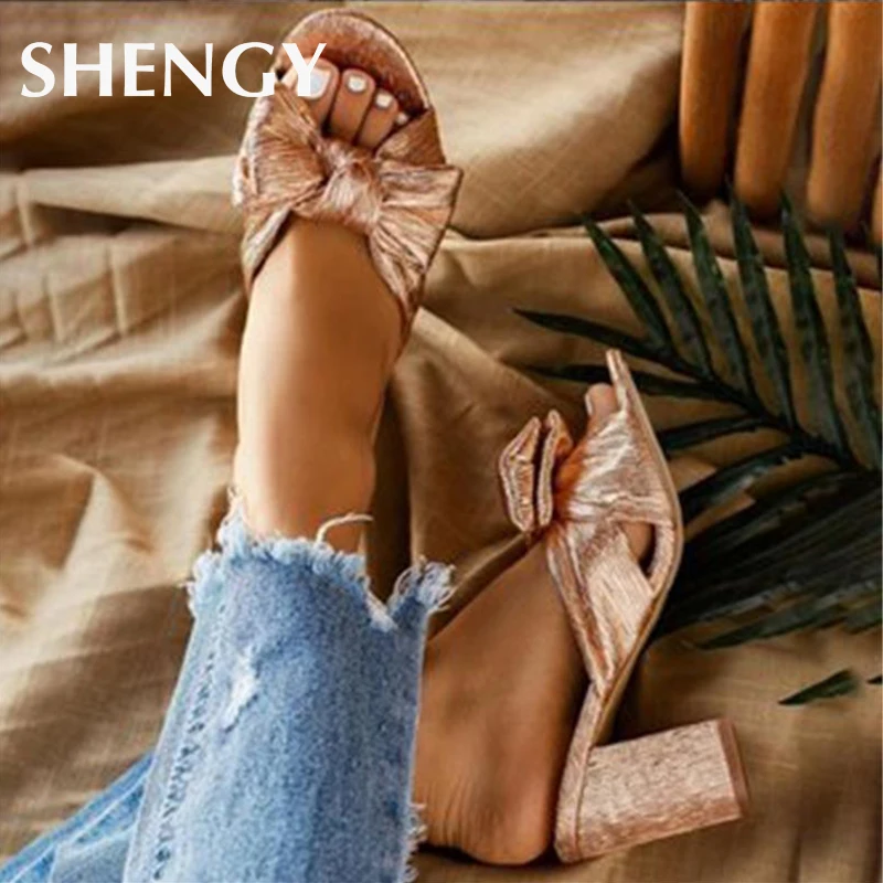 Women Slipper Plus Size Gold Bling Bow Ladies Summer Slides Thick Heel Open Toe Dress Party Flip Flop Female Sandals Shoes
Women Slipper Plus Size Gold Bling Bow Ladies Summer Slides Thick Heel Open Toe Dress Party Flip Flop Female Sandals Shoes