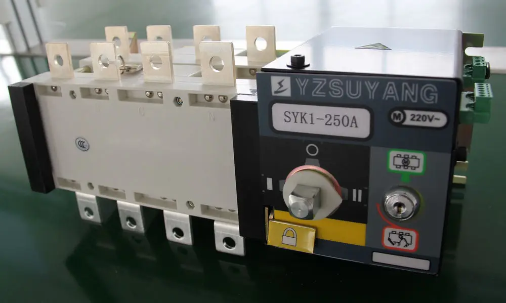 Fast Shipping 250A SYK1-250A 4P Suyang ATS Work 440V Power 220V Dual power automatic transfer switch Automatic starting system
Fast Shipping 250A SYK1-250A 4P Suyang ATS Work 440V Power 220V Dual power automatic transfer switch Automatic starting system