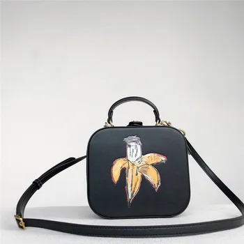 Net red new graffiti banana small dinosaur box bag portable diagonal bag lock large capacity single shoulder bag tide
Net red new graffiti banana small dinosaur box bag portable diagonal bag lock large capacity single shoulder bag tide
