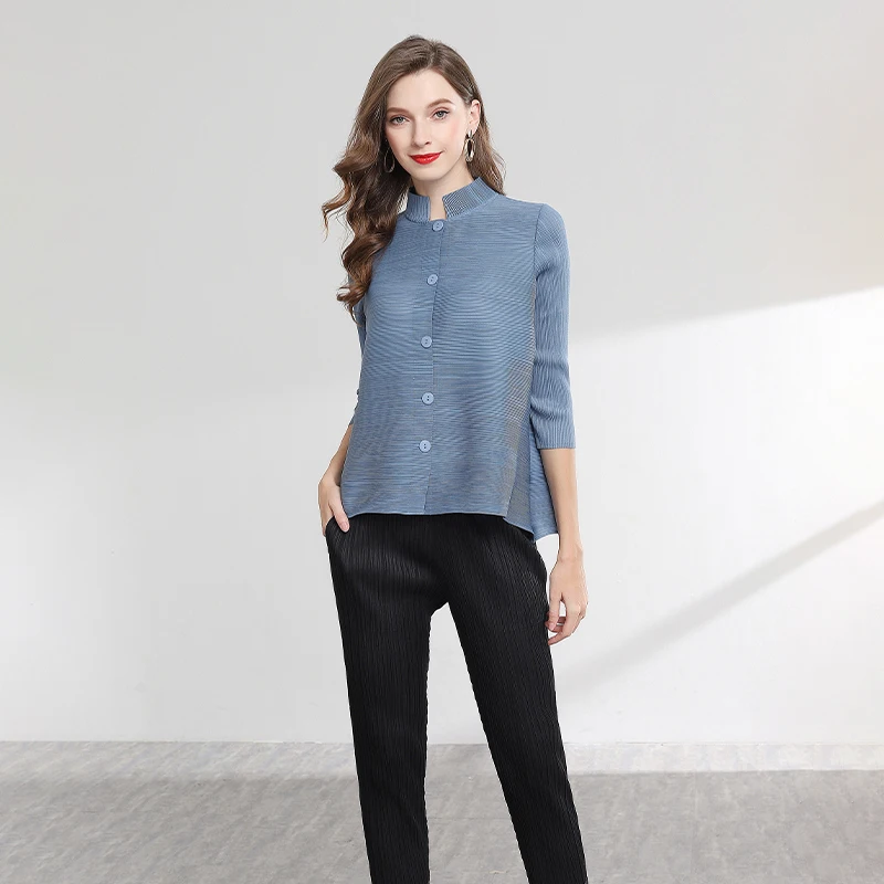New Summer Issey Pleated Short Coat Office Lady Solid Short Sleeves Tops Mandarin Collar Single Breasted Loose Jacket Women
New Summer Issey Pleated Short Coat Office Lady Solid Short Sleeves Tops Mandarin Collar Single Breasted Loose Jacket Women