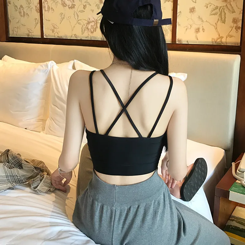 2020 Summer New Korean Version of The Cross Beauty Back Sling Ice Silk V-neck Wrapped Chest Tube Top Base Underwear Bandeau Top
2020 Summer New Korean Version of The Cross Beauty Back Sling Ice Silk V-neck Wrapped Chest Tube Top Base Underwear Bandeau Top