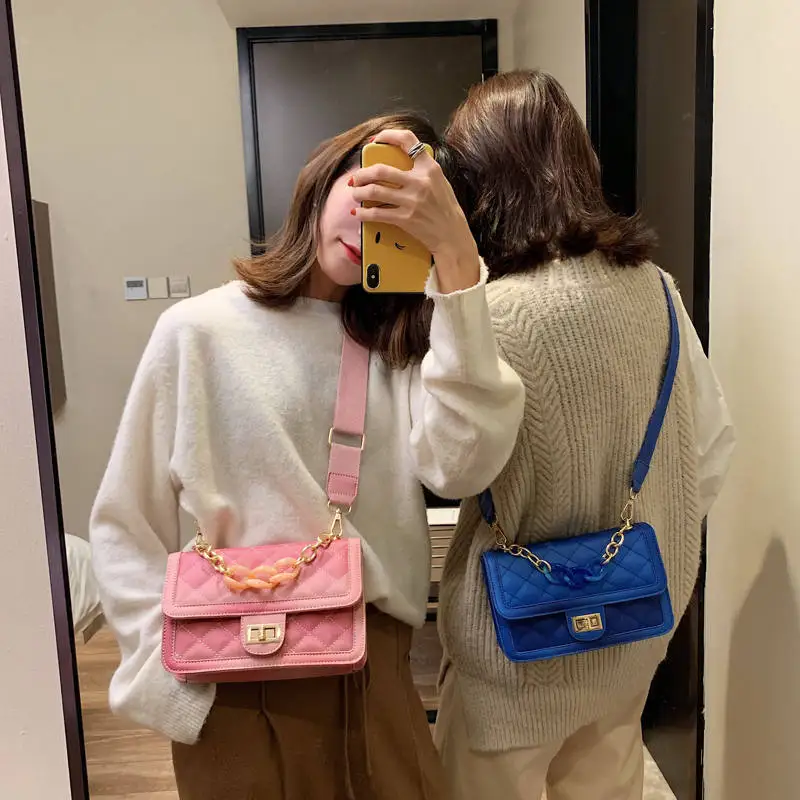 Bag 2019 Woman Tide Real Gradual Change Color Small Square Chain Diamond Lattice Single
Bag 2019 Woman Tide Real Gradual Change Color Small Square Chain Diamond Lattice Single
