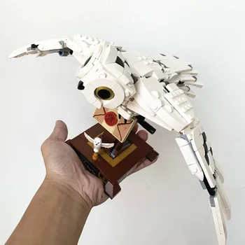 NEW 2020 Magic Movie Hedwig Strigiformes Owl Wings Building Blocks Kits Bricks Set Classic Model Kids Toys For Children Gift
NEW 2020 Magic Movie Hedwig Strigiformes Owl Wings Building Blocks Kits Bricks Set Classic Model Kids Toys For Children Gift