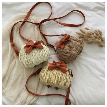 2020 New Woven Rattan Bag Round Straw Shoulder Bag Small Beach HandBags Women Summer Hollow Handmade Messenger Crossbody Bags
2020 New Woven Rattan Bag Round Straw Shoulder Bag Small Beach HandBags Women Summer Hollow Handmade Messenger Crossbody Bags