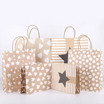 1pcs/set Wedding party Kraft paper birthday party paper candy bag gift birthday party gift tote bag gift bags with handles 
1pcs/set Wedding party Kraft paper birthday party paper candy bag gift birthday party gift tote bag gift bags with handles