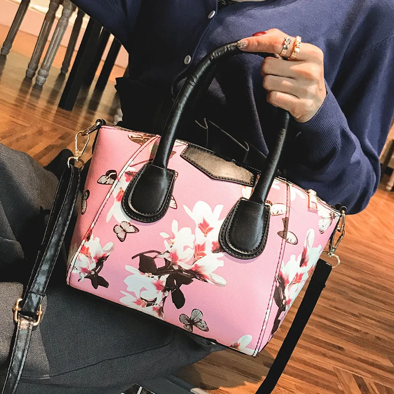 Europe And America Fashion New Style Printed pu shi zi Pattern Smiling Face Bag Women's Casual Handbag Shoulder Bag WOMEN'S Bag
Europe And America Fashion New Style Printed pu shi zi Pattern Smiling Face Bag Women's Casual Handbag Shoulder Bag WOMEN'S Bag