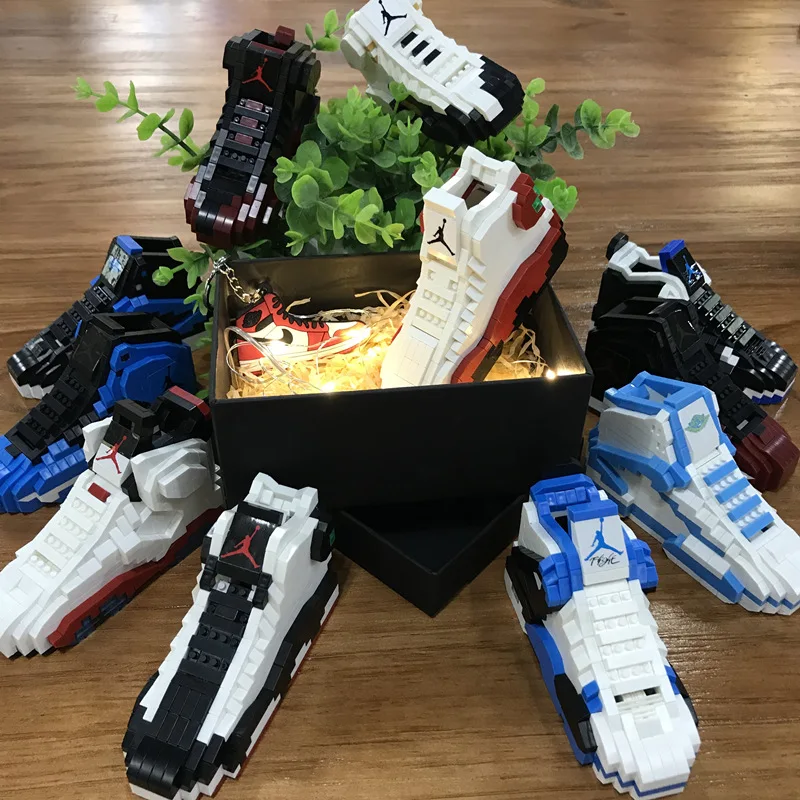 AJ Legoed building block shoes compatible with Chicago black red toe lightning AJ peripheral sneaker toy gift
AJ Legoed building block shoes compatible with Chicago black red toe lightning AJ peripheral sneaker toy gift