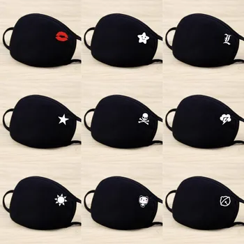 Visage Mignon Anime Bouche Masque Noir Unisexe Coton Tissu Anti Poussière Pollution Masques Pour Homme Femme Masque de Sécurité
Visage Mignon Anime Bouche Masque Noir Unisexe Coton Tissu Anti Poussière Pollution Masques Pour Homme Femme Masque de Sécurité