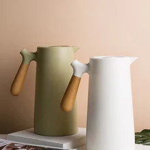 Insulation Pots with Wooden Handle 1L Large Capacity Vacuum Glass Jug Korean Style 24 Hours Keep Warm Office Restaurant Supplies
Insulation Pots with Wooden Handle 1L Large Capacity Vacuum Glass Jug Korean Style 24 Hours Keep Warm Office Restaurant Supplies