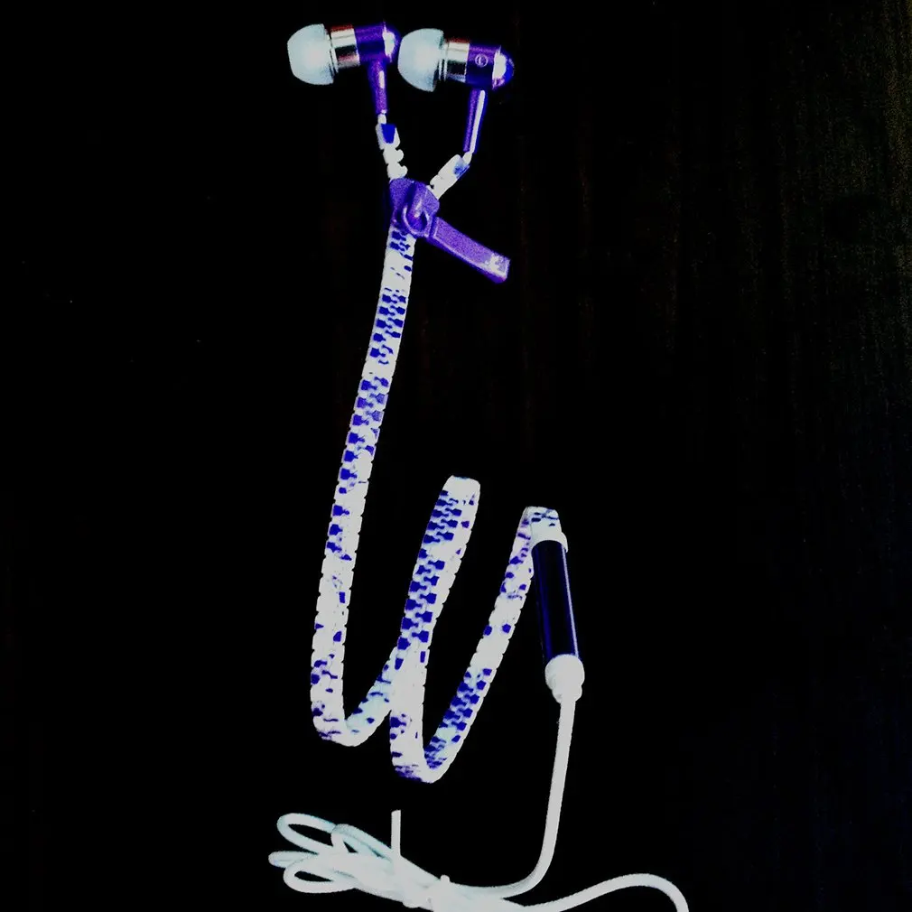 5pcs Wired 3.5mm Lover Couple Luminous Mobile In-Ear Zipper Headset Earphone for Cell phones 20-200HZ
5pcs Wired 3.5mm Lover Couple Luminous Mobile In-Ear Zipper Headset Earphone for Cell phones 20-200HZ