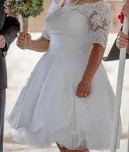 Modest knee length lace ball gown wedding dresses with jacket elegant two piece lace up corset plus size short wedding bridal
Modest knee length lace ball gown wedding dresses with jacket elegant two piece lace up corset plus size short wedding bridal