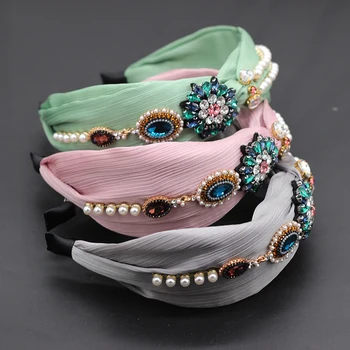 Rhinestone Pearl Check Hair Accessories Fashion temperament bohemian color rhinestone fabric pearl bee lady headband 704
Rhinestone Pearl Check Hair Accessories Fashion temperament bohemian color rhinestone fabric pearl bee lady headband 704
