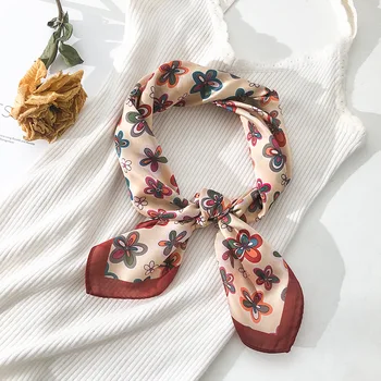 Female Silk Square Scarf Fashion Floral Print Neck Scarves Foulard Women Head Kerchief Bandana Shawls Wraps 2020 Fashion
Female Silk Square Scarf Fashion Floral Print Neck Scarves Foulard Women Head Kerchief Bandana Shawls Wraps 2020 Fashion