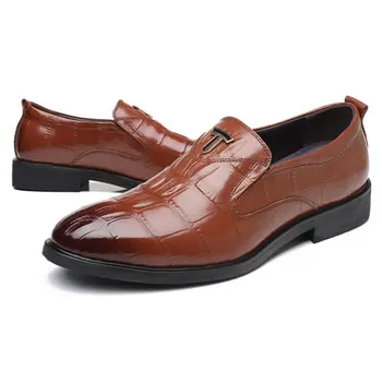 Retro Men Slip On Dress Shoes Pointed Toe British Style Luxury Crocodile Pattern Leather Office Oxford Shoes For Men
Retro Men Slip On Dress Shoes Pointed Toe British Style Luxury Crocodile Pattern Leather Office Oxford Shoes For Men