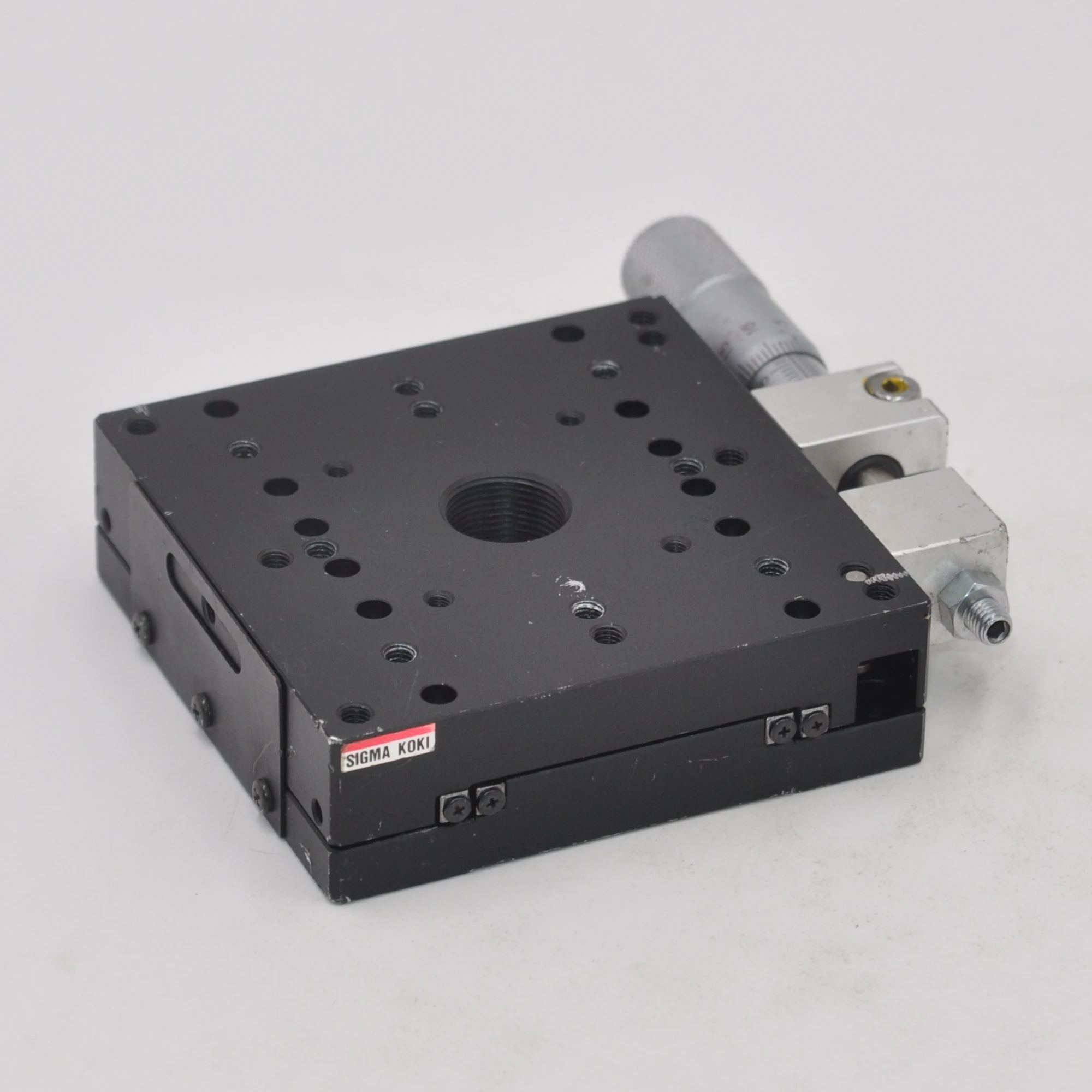 TAM-801S Sigma manual X Y axis precision optical displacement platform fine-tuning guide rail sliding table aluminum alloy
TAM-801S Sigma manual X Y axis precision optical displacement platform fine-tuning guide rail sliding table aluminum alloy