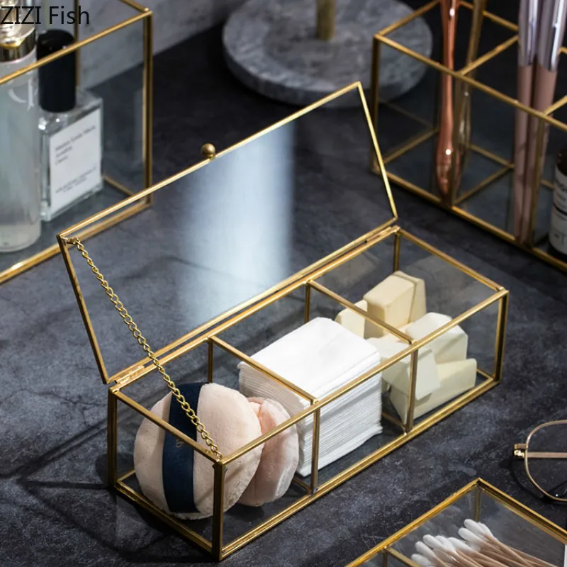 Copper Edge Glass Cosmetic Storage Box Lipstick Mask Cotton Swab Storage Box European Style Dust-proof Storage Tool
Copper Edge Glass Cosmetic Storage Box Lipstick Mask Cotton Swab Storage Box European Style Dust-proof Storage Tool