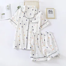Japanese summer new ladies cotton gauze short sleeve shorts pajamas suit cute heart-shaped thin section home service suit woman 
Japanese summer new ladies cotton gauze short sleeve shorts pajamas suit cute heart-shaped thin section home service suit woman