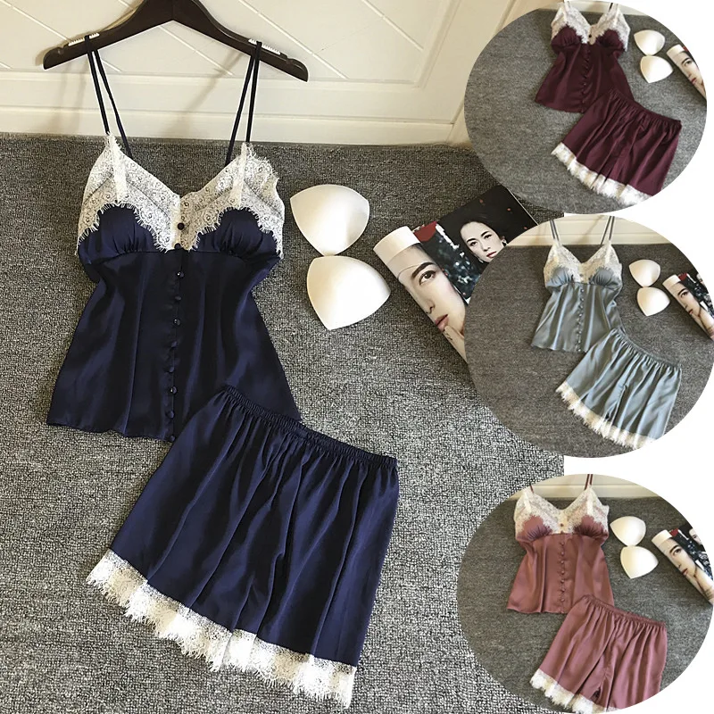 Pyjamas Women Summer New Shorts Sexy Nightwear Two-piece Women Satin Pajamas Set Suit Artificial Silk Home Lace Chest Pad 
Pyjamas Women Summer New Shorts Sexy Nightwear Two-piece Women Satin Pajamas Set Suit Artificial Silk Home Lace Chest Pad