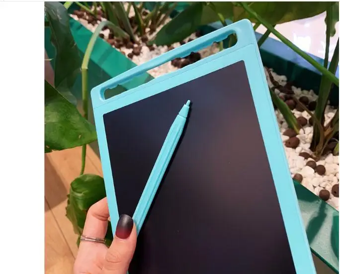 5 PCS Electronical blackboard for kids to write or draw or leave message 6.5 inch screen size LCD
5 PCS Electronical blackboard for kids to write or draw or leave message 6.5 inch screen size LCD