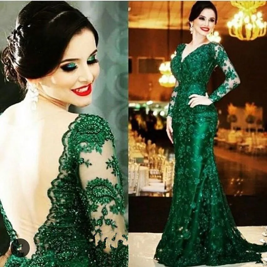 Elegant Emerald Green Lace Evening Dresses V Neck Long Sleeves Open Back Mermaid Court Formal Gowns Mother of the Bride Dresses
Elegant Emerald Green Lace Evening Dresses V Neck Long Sleeves Open Back Mermaid Court Formal Gowns Mother of the Bride Dresses