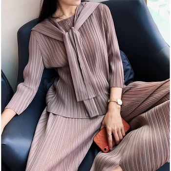 LANMREM 2020 New autumn Solid Color Solid Color Round Collar Shawl Design T-shirt Straight Pants Women Pleated Suit Tide PD600
LANMREM 2020 New autumn Solid Color Solid Color Round Collar Shawl Design T-shirt Straight Pants Women Pleated Suit Tide PD600