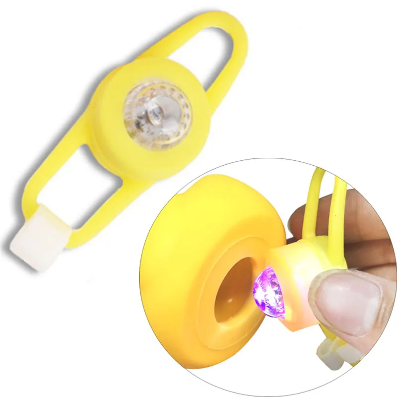In Bulk Light Straps for Yellow Small Bike Duck Bicycle Bell Duck Ducky Bicycle Airscrew Helmet Wind Motor Riding Lights Horn
In Bulk Light Straps for Yellow Small Bike Duck Bicycle Bell Duck Ducky Bicycle Airscrew Helmet Wind Motor Riding Lights Horn