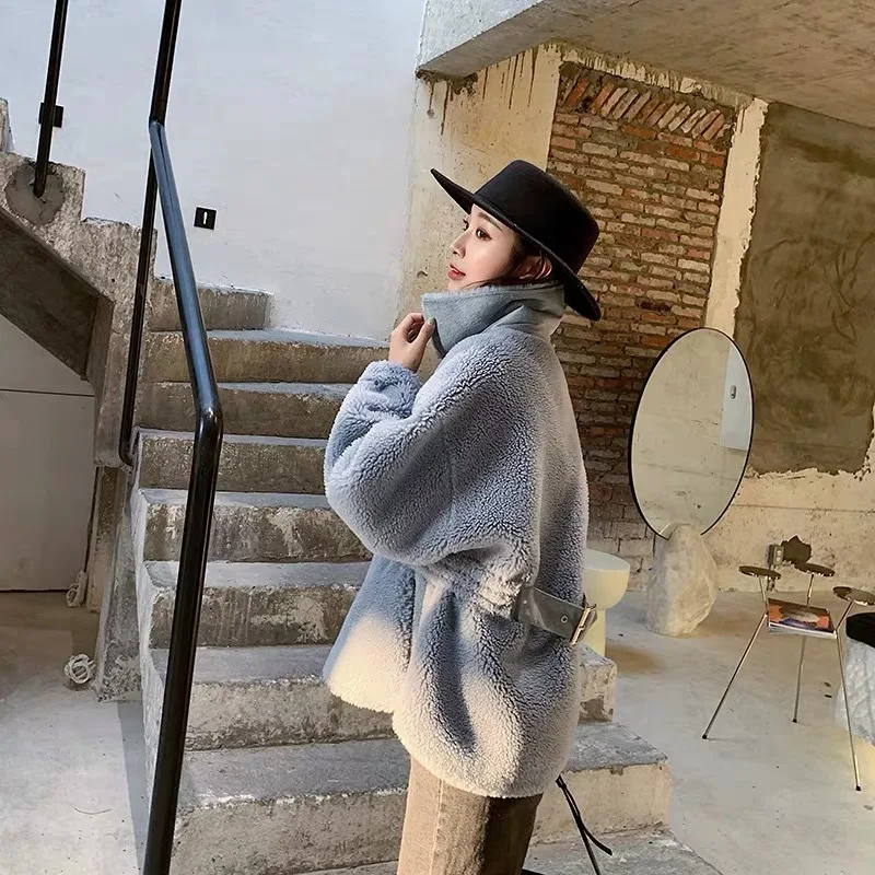 Real Fur Coat Women Sheep Shearing Winter Coat Women Korean 100% Wool Jacket Women Clothes 2019 Manteau Femme 111 YY1180
Real Fur Coat Women Sheep Shearing Winter Coat Women Korean 100% Wool Jacket Women Clothes 2019 Manteau Femme 111 YY1180