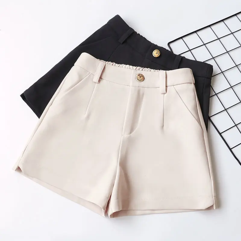Korea Style Women High Waist Vintage Office Shorts Casual Fashion Harajuku Solid Color Fold Wide Legs All-Match Suit Shorts
Korea Style Women High Waist Vintage Office Shorts Casual Fashion Harajuku Solid Color Fold Wide Legs All-Match Suit Shorts