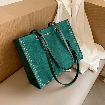 Winter Large Shoulder Bag Women Travel Bags Leather suede Bag Female Luxury Handbags Women Bags Designer Sac A Main Femme
Winter Large Shoulder Bag Women Travel Bags Leather suede Bag Female Luxury Handbags Women Bags Designer Sac A Main Femme