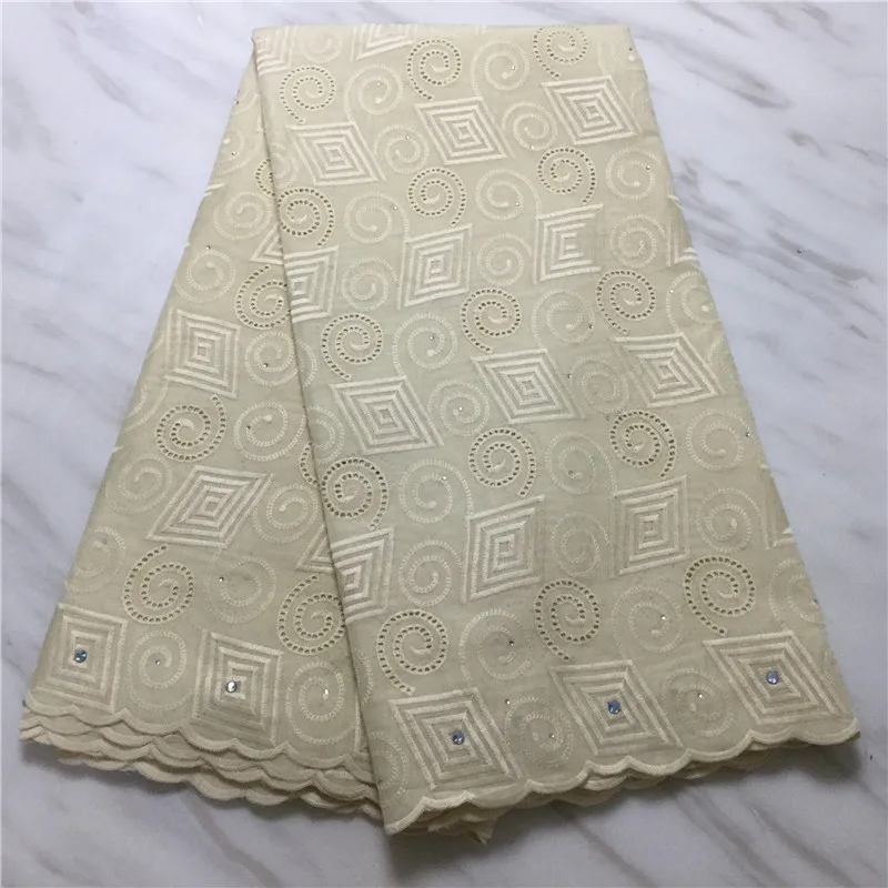 PL12142(3)