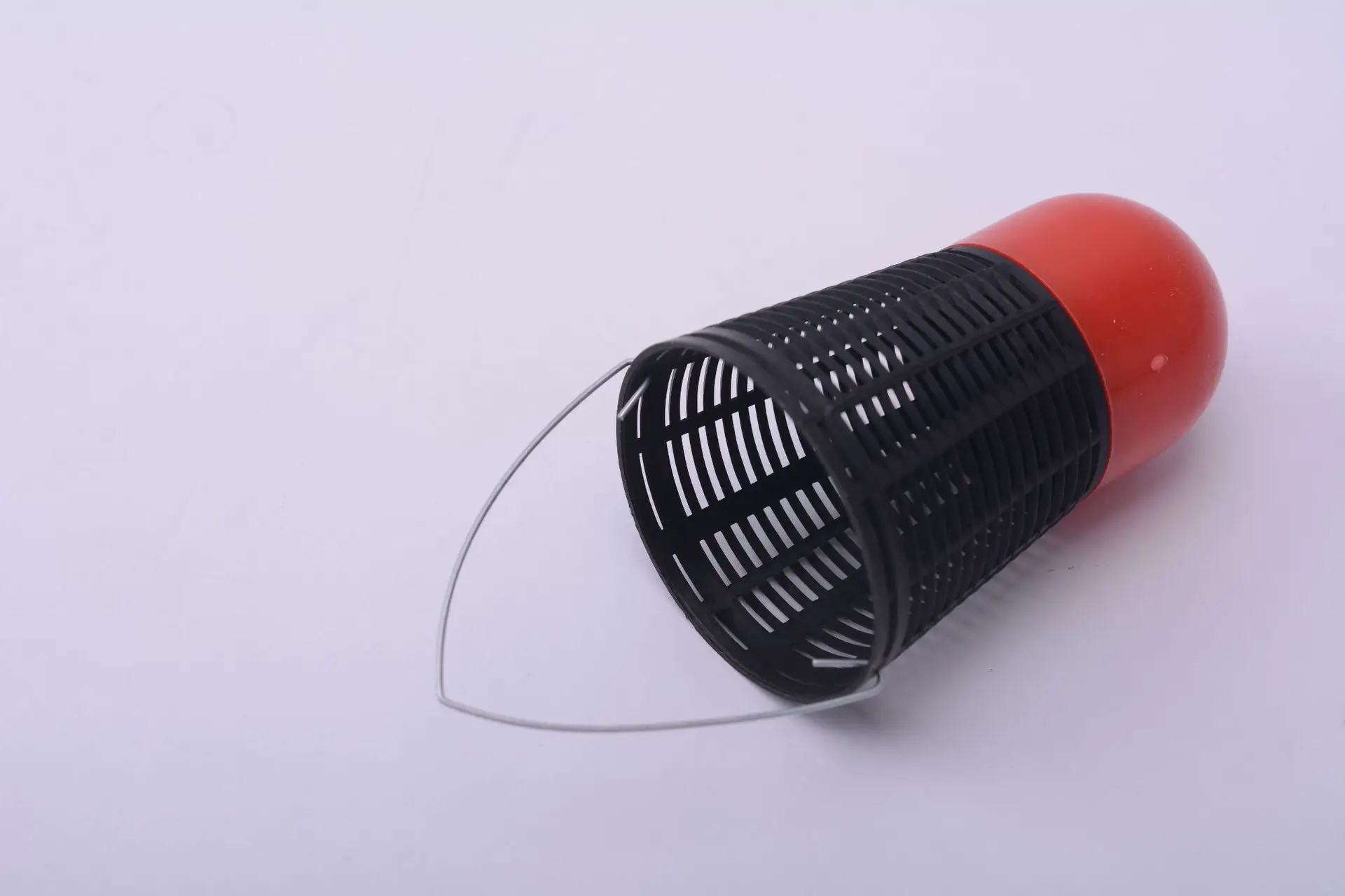 Nesting Cage Metal Bait Cage Fixed Point Nesting Machine Automatic BottomBait Cage Fishing Gear Fishing Supplies
Nesting Cage Metal Bait Cage Fixed Point Nesting Machine Automatic BottomBait Cage Fishing Gear Fishing Supplies