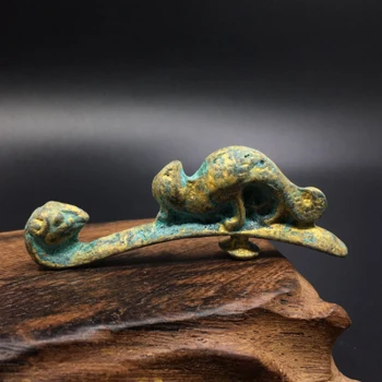 Antique Bronze Bird shaped gold hook jade belt of Han Dynasty
Antique Bronze Bird shaped gold hook jade belt of Han Dynasty