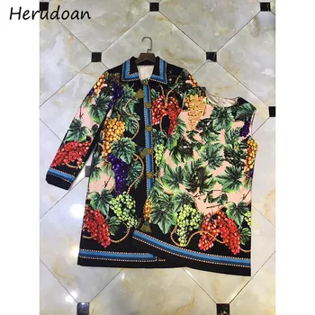 Herudoan 2020 Autumn Winter Vintage Tweed Coats Women Crystal Button Fruit Grapes Print Elegant Wool Overcoat+Vest Short Dress
Herudoan 2020 Autumn Winter Vintage Tweed Coats Women Crystal Button Fruit Grapes Print Elegant Wool Overcoat+Vest Short Dress