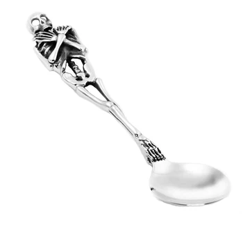 Kitchen Spoon Fork Knife Skull Tool Flatware Cutlery Set Wedding Portable Halloween Tableware Party Dinner Stainless Steel
Kitchen Spoon Fork Knife Skull Tool Flatware Cutlery Set Wedding Portable Halloween Tableware Party Dinner Stainless Steel