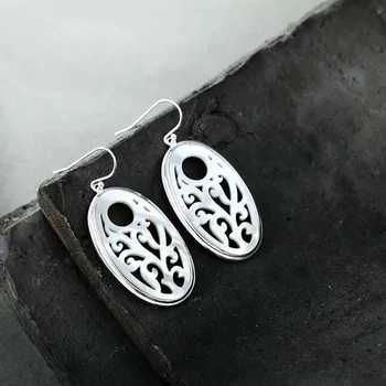 Geometric Personality Natural S925 Pure Silver Shell Fashion Fine National Wind Curly Grass Pattern Earrings【FS Fewelry】
Geometric Personality Natural S925 Pure Silver Shell Fashion Fine National Wind Curly Grass Pattern Earrings【FS Fewelry】
