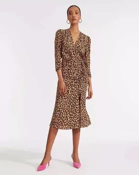 2020 new Spring Summer European Leopord Pattern Drawstring Pleated zaraing women Dress vadiming sheining female dress DFJ9060
2020 new Spring Summer European Leopord Pattern Drawstring Pleated zaraing women Dress vadiming sheining female dress DFJ9060
