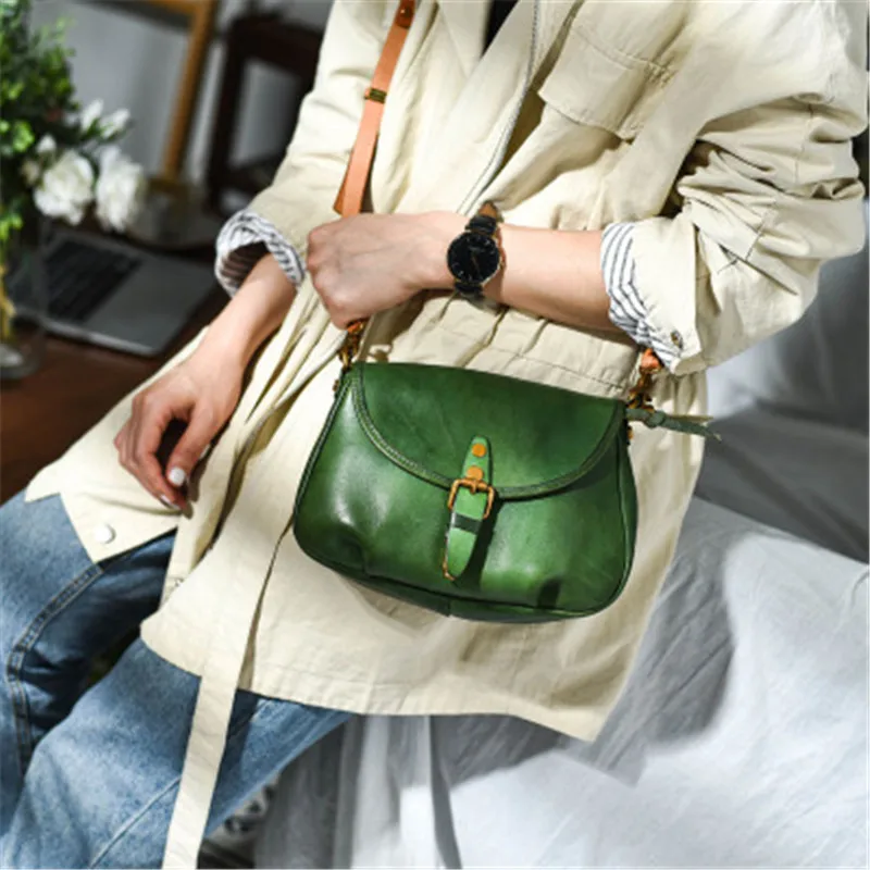 Casual handmade luxury retro fashion genuine leather messenger small bag head layer cowhide shoulder bag INS style female bag
Casual handmade luxury retro fashion genuine leather messenger small bag head layer cowhide shoulder bag INS style female bag
