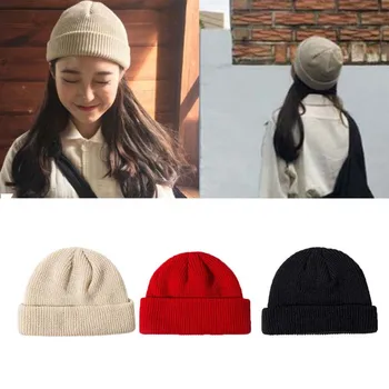 Unisex Winter Knitted Cuffed Short Melon Cap Solid Color Skull cap Baggy Retro Ski Fisherman Docker Beanie Hat Warm Slouchy 
Unisex Winter Knitted Cuffed Short Melon Cap Solid Color Skull cap Baggy Retro Ski Fisherman Docker Beanie Hat Warm Slouchy