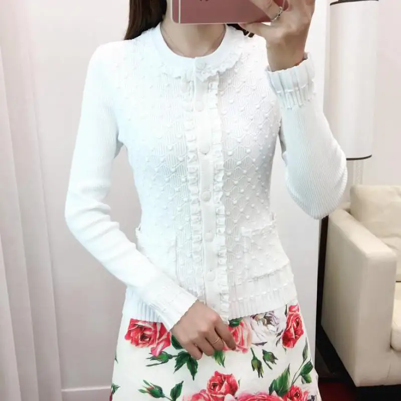 Red RoosaRosee Designer Knitted Cardigan Women's White Black Sweater 2019 Autumn European New Lady Style Cotton Long Sleeve Top
Red RoosaRosee Designer Knitted Cardigan Women's White Black Sweater 2019 Autumn European New Lady Style Cotton Long Sleeve Top