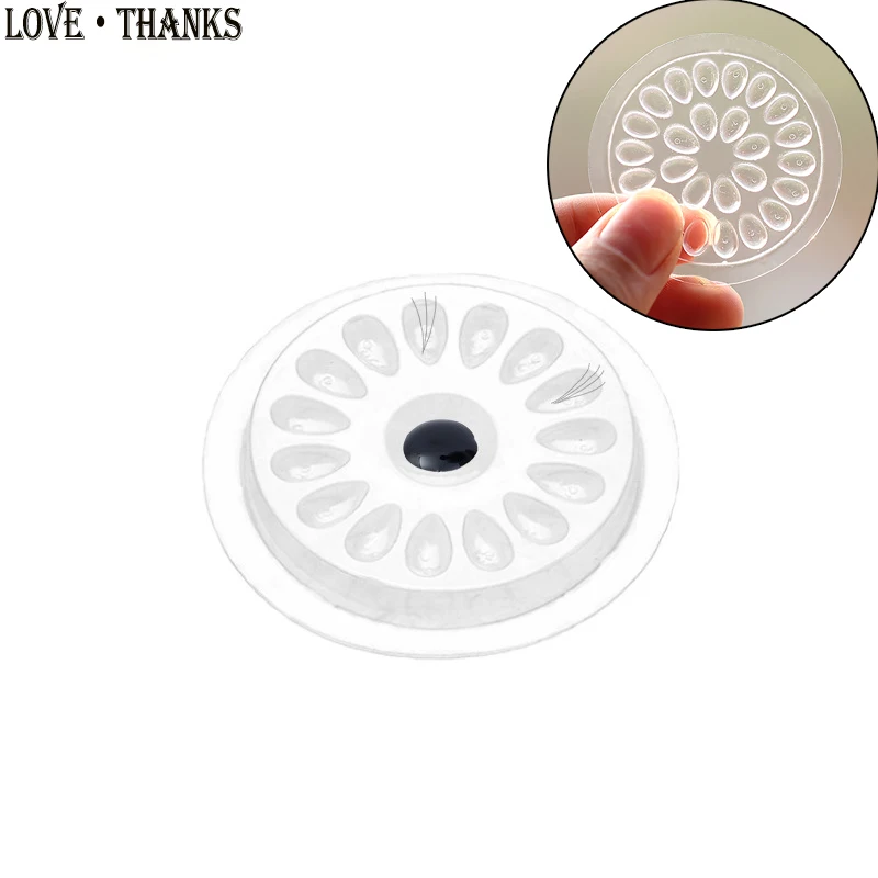 20pcs New Disposable Glue Gasket Plastic Holder Flower Shape Glue Pad For Eyelash Extension Transparent Eyelash Adhesive Pallet
20pcs New Disposable Glue Gasket Plastic Holder Flower Shape Glue Pad For Eyelash Extension Transparent Eyelash Adhesive Pallet
