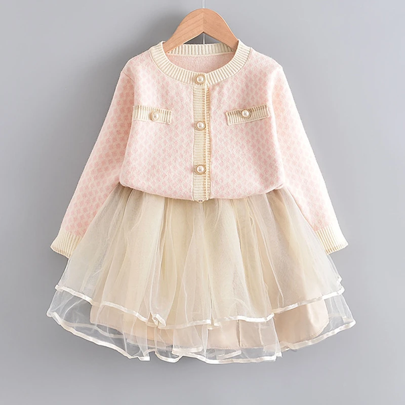 2 Pcs Fall Girl Cupcake Dress Set, Round Neck Long Sleeve Pearl Button Knitting Cardigan, White Double Layer Gauze Bubble Skirt
2 Pcs Fall Girl Cupcake Dress Set, Round Neck Long Sleeve Pearl Button Knitting Cardigan, White Double Layer Gauze Bubble Skirt