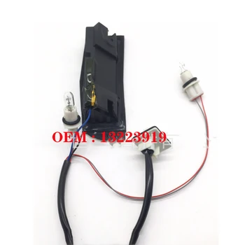 6240399 13223920 Trunk Switch Tailgate Release Button Trunk Controller 6240325 13223919 for Vauxhall Opel Astra 2004-2010
6240399 13223920 Trunk Switch Tailgate Release Button Trunk Controller 6240325 13223919 for Vauxhall Opel Astra 2004-2010