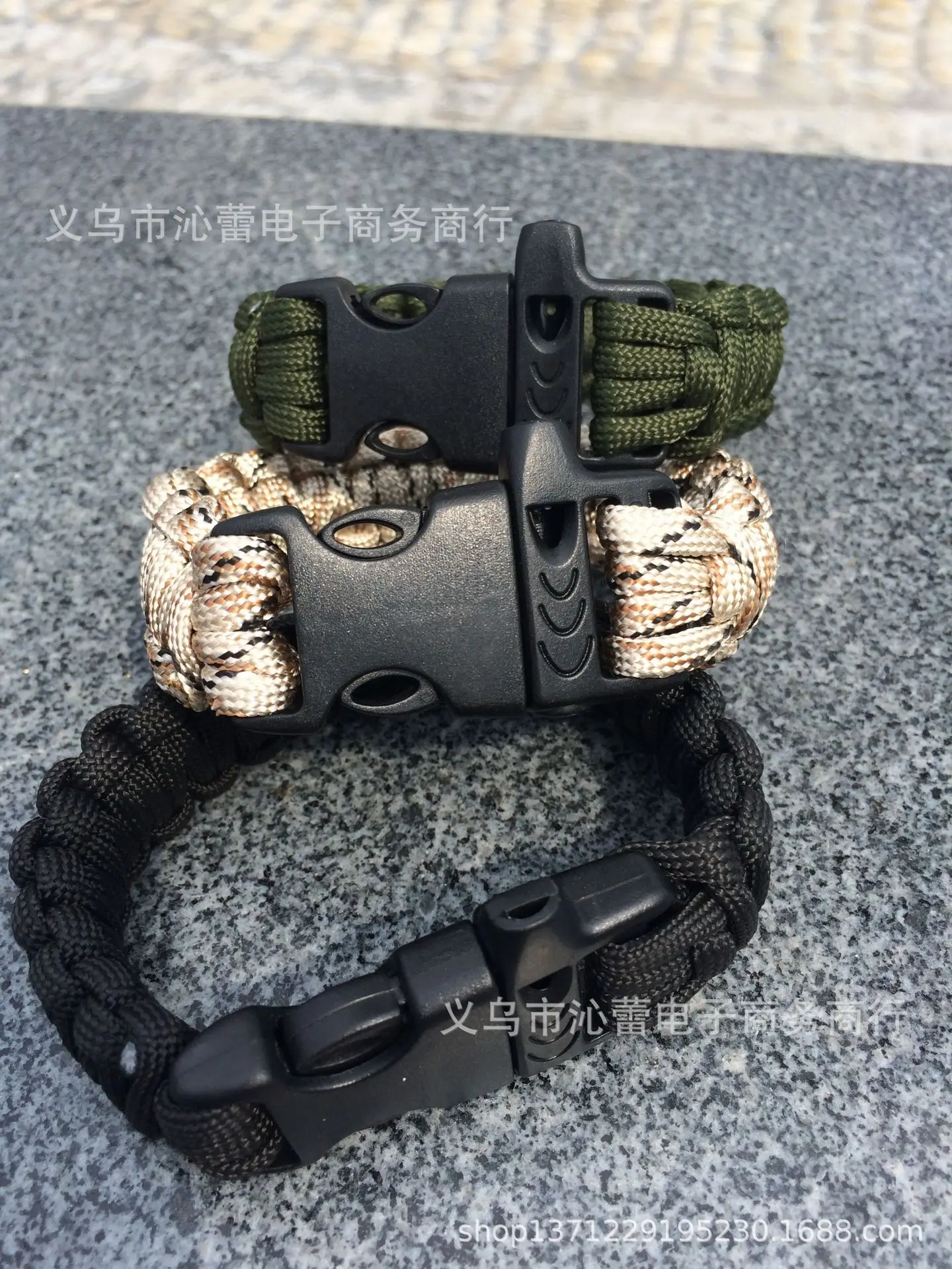 Da kou shao Outdoor Life Saving Bracelet Seven Core Umbrella Rope Weaving Survival Bracelet Mountain Climbing Camping BEEKING Es
Da kou shao Outdoor Life Saving Bracelet Seven Core Umbrella Rope Weaving Survival Bracelet Mountain Climbing Camping BEEKING Es