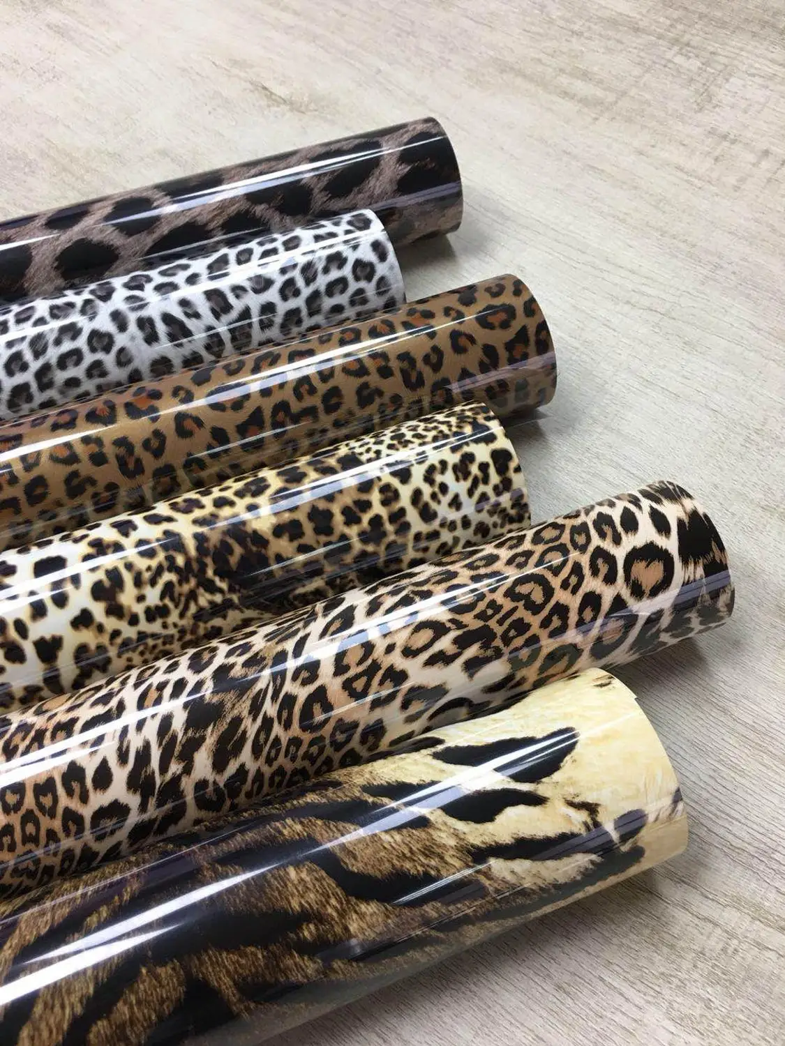 Free shipping 1 sheet 25cmx100cm Beautiful Color TPU Heat Transfer Vinyl Heat Press Machine HTV Printing DIY cloth
Free shipping 1 sheet 25cmx100cm Beautiful Color TPU Heat Transfer Vinyl Heat Press Machine HTV Printing DIY cloth