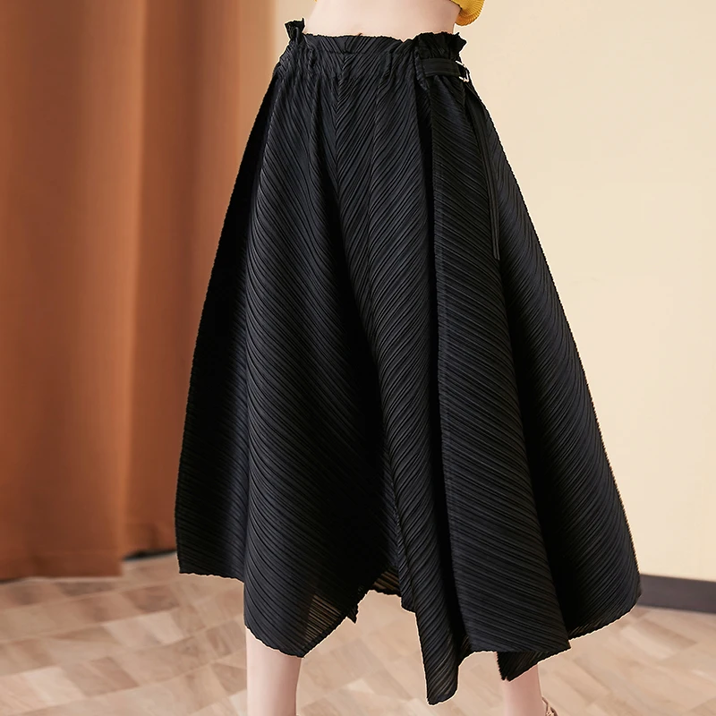 Woman Pants Plus Size Summer 2020 New Stretch Miyake Pleated Solid Color Elastic Waist Loose Casual Wide Leg Pants Female
Woman Pants Plus Size Summer 2020 New Stretch Miyake Pleated Solid Color Elastic Waist Loose Casual Wide Leg Pants Female