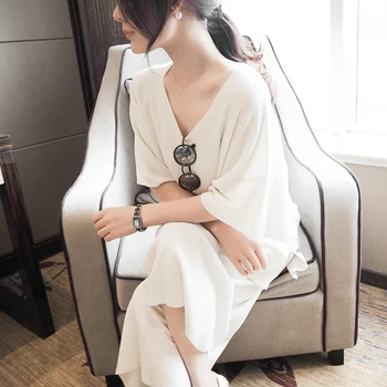 Knitting Female Sweater Pantsuit For Women Summer casual Two Piece Set Knitted Pullover V-neck Top Wide Leg Pants Suit
Knitting Female Sweater Pantsuit For Women Summer casual Two Piece Set Knitted Pullover V-neck Top Wide Leg Pants Suit