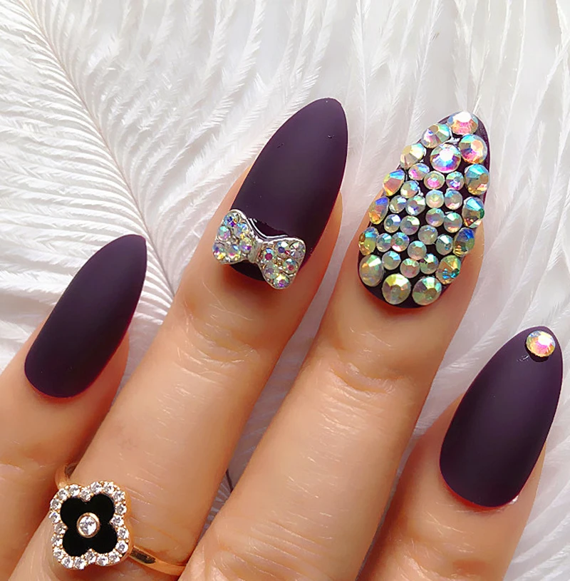 24pcs French Jewelry Pre-designed Nails Luxury Fake Nails Designer Extra Long Ombre Natural Stiletto AB Stones Decoration Tips
24pcs French Jewelry Pre-designed Nails Luxury Fake Nails Designer Extra Long Ombre Natural Stiletto AB Stones Decoration Tips