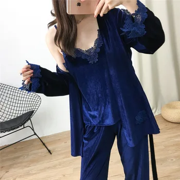 Female Velvet Pajamas Sleepwear Sexy V-neck Robe Casual Lounge Nightwear With Belt Lace Patchwork Home Clothing Pijamas
Female Velvet Pajamas Sleepwear Sexy V-neck Robe Casual Lounge Nightwear With Belt Lace Patchwork Home Clothing Pijamas
